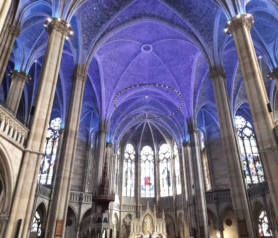 Farbenspiel Gedächtniskirche, © 2023_Gedächtniskirche_Farbenspiel2©Stadt Speyer_Eva Schmitt