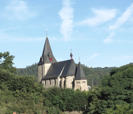 Kirche in Dümpelfeld, © Tourist-Information Hocheifel-Nürburgring