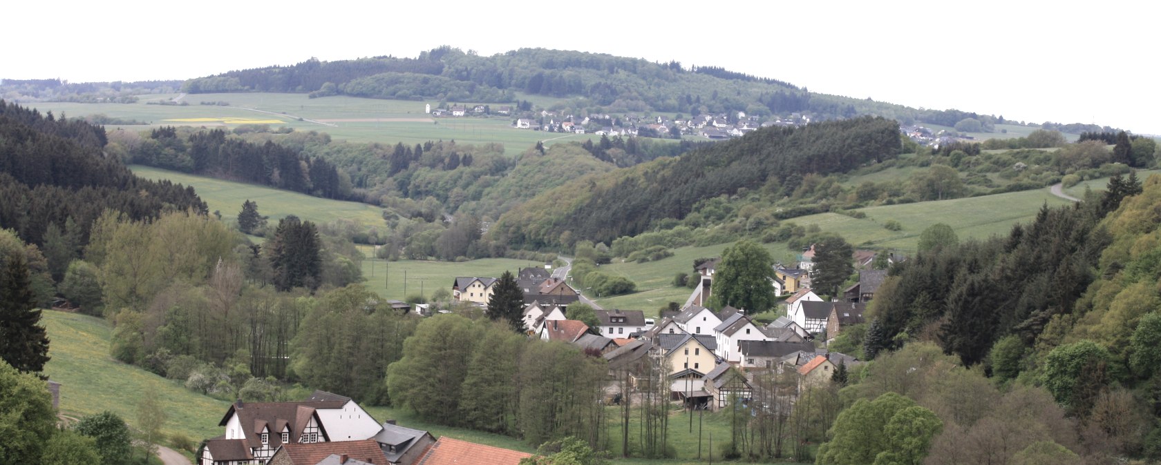 Wirftbach-Schleife_Blick auf Wirft, © Walter Schmitz