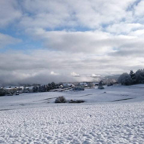 Winterlandschaft mit Blick auf Senscheid, © Kerstin Coletta