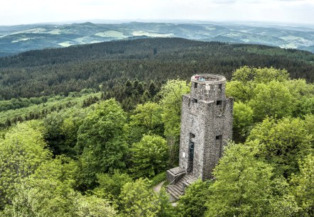 Hohe Acht mit Kaiser-Wilhelm-Turm, © Eifel Tourismus GmbH, D. Ketz