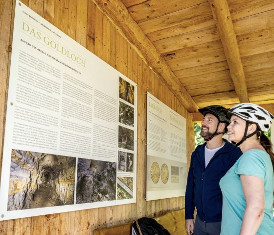 Infotafeln am Goldloch, © Eifel Tourismus,D.Ketz