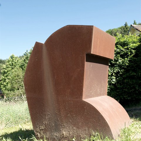 Skulptur Archetyp, © Kunststiftung Bernhard Müller-Feyen