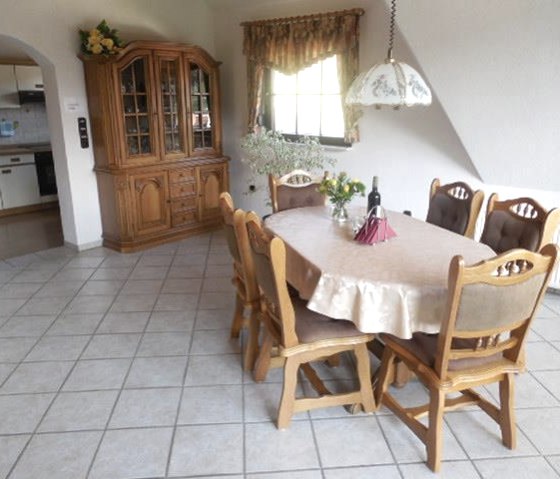 Living room, dining area, © H. Romes