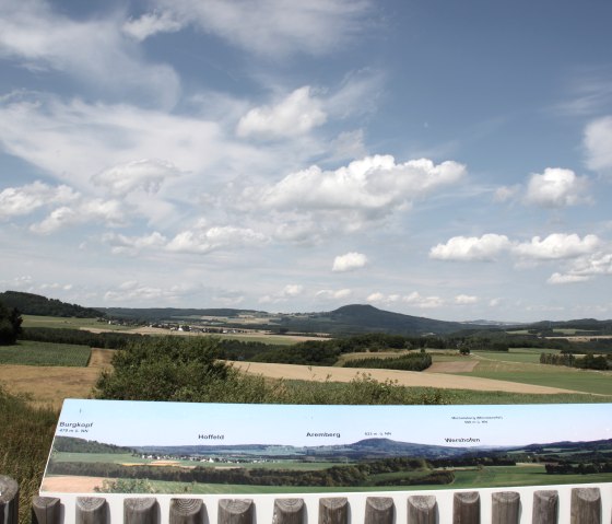 Dörferblick-Schleife Aussichtsplattform, © Uschi Regh