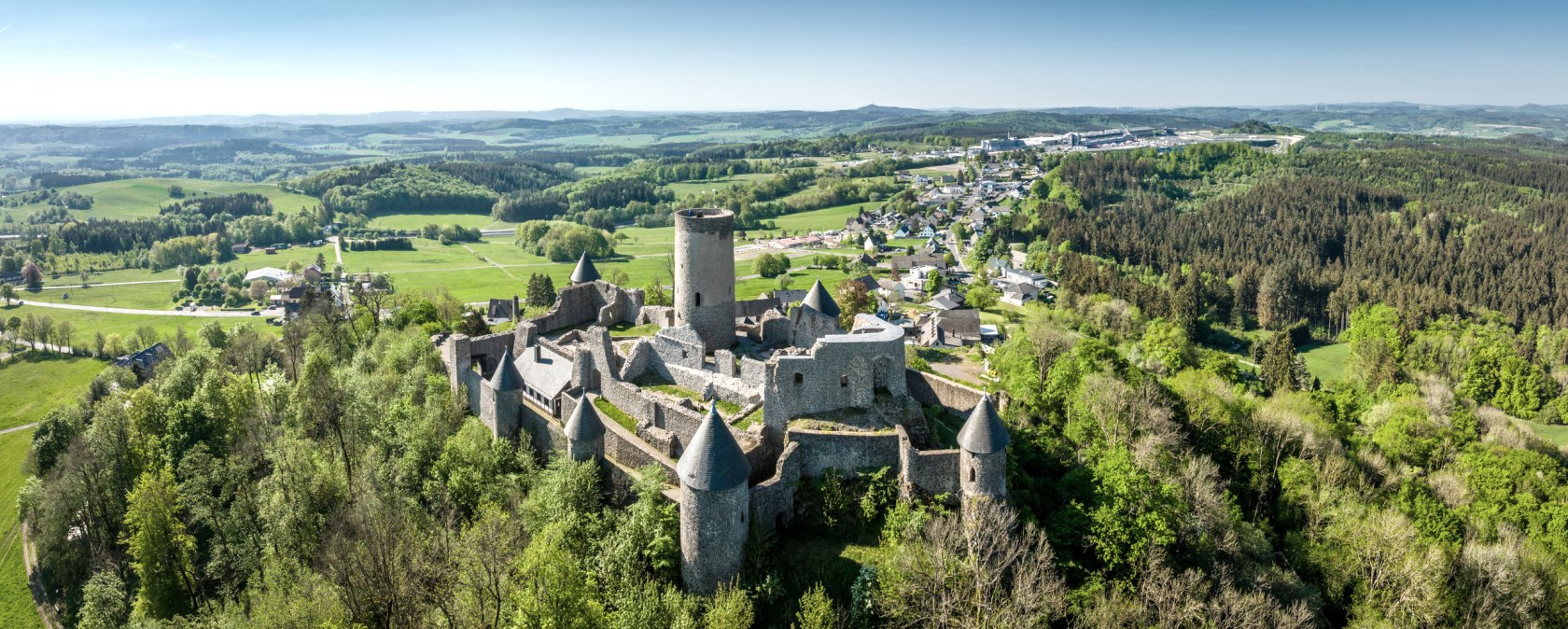 Familienfreundiche Rundwege um die Nürburg, © TI Hocheifel-Nürburgring,D.Ketz