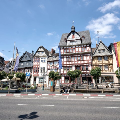 Marktplatz Häuserzeile, © Stadt Adenau