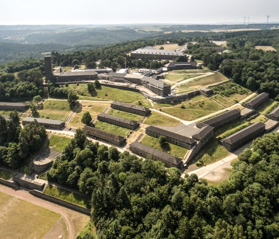 Ausblick auf Vogelsang IP vom Eifelsteig aus, © Eifel Tourismus GmbH, D. Ketz