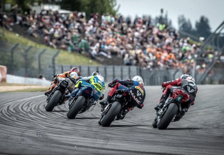 IDM-Superbike-Nürburgring, © IDM_Dino Eisele