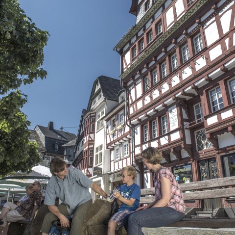 Adenau Marktplatz Eifelleiter, © VG Adenau_Kappest