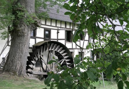 Mühlenrad der Hahnensteiner Mühle, © Tourist-Information Hocheifel Nürburgring