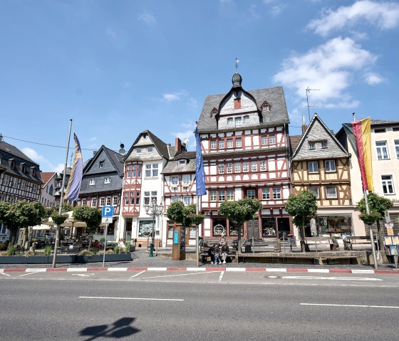 Marktplatz Häuserzeile, © Stadt Adenau