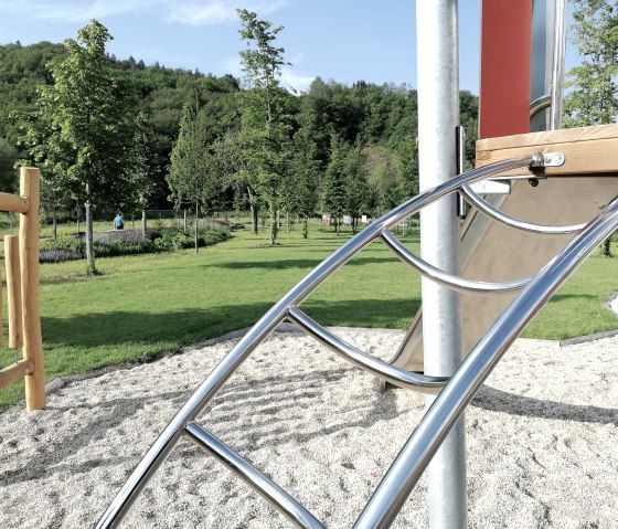 Hangelgerüst Spielplatz Müsch, © Tourist-Information Hocheifel-Nürburgring