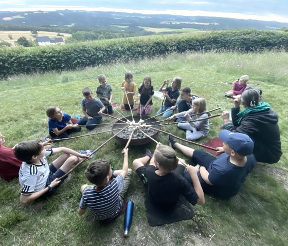 Stockbrot, © Stockbrot©Wildnisschule Natur-Scout